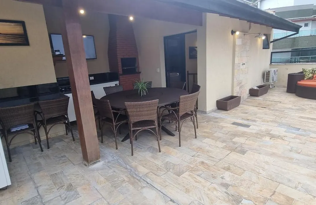 Cobertura Duplex com vista para o mar a apenas 2 minutos da praia-1